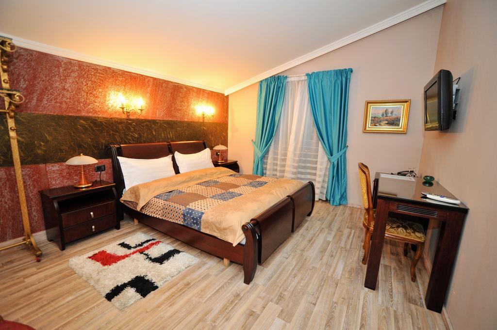 Dream Hotel Tirana Bagian luar foto